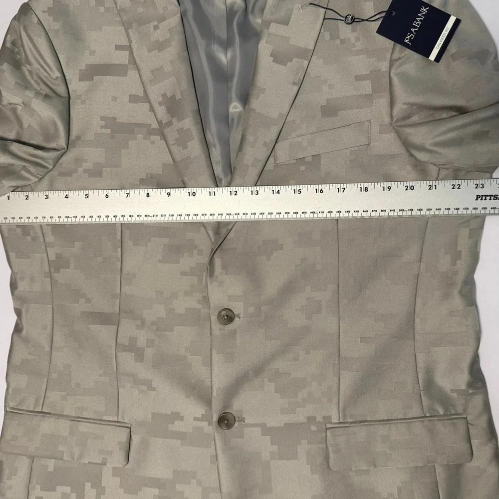 Jos A Bank Men 44L Tailored Fit Digital Camo Dinner Jacket Silver Grey Minecraft